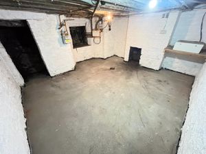 Photo 9- click for photo gallery